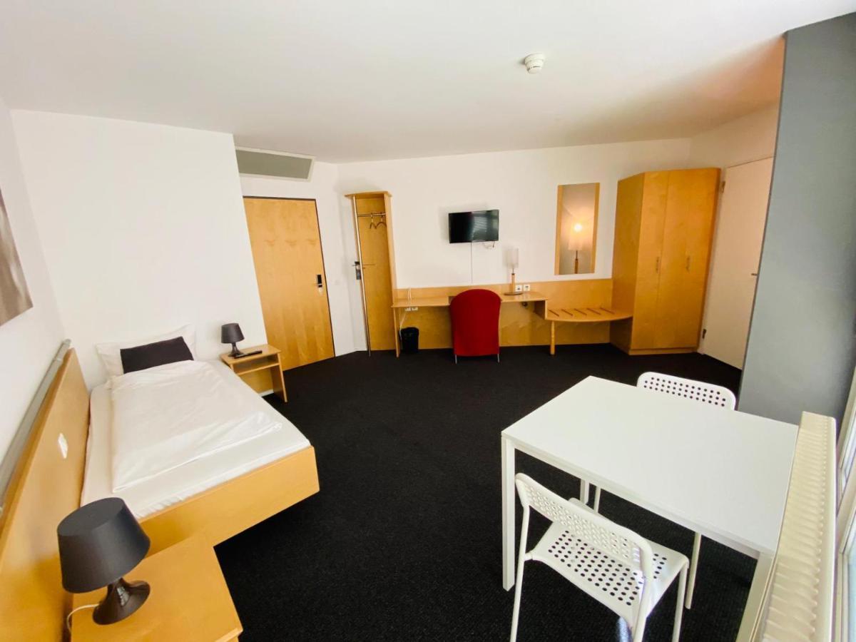 Work & Live Apartments フラウエンフェルト エクステリア 写真